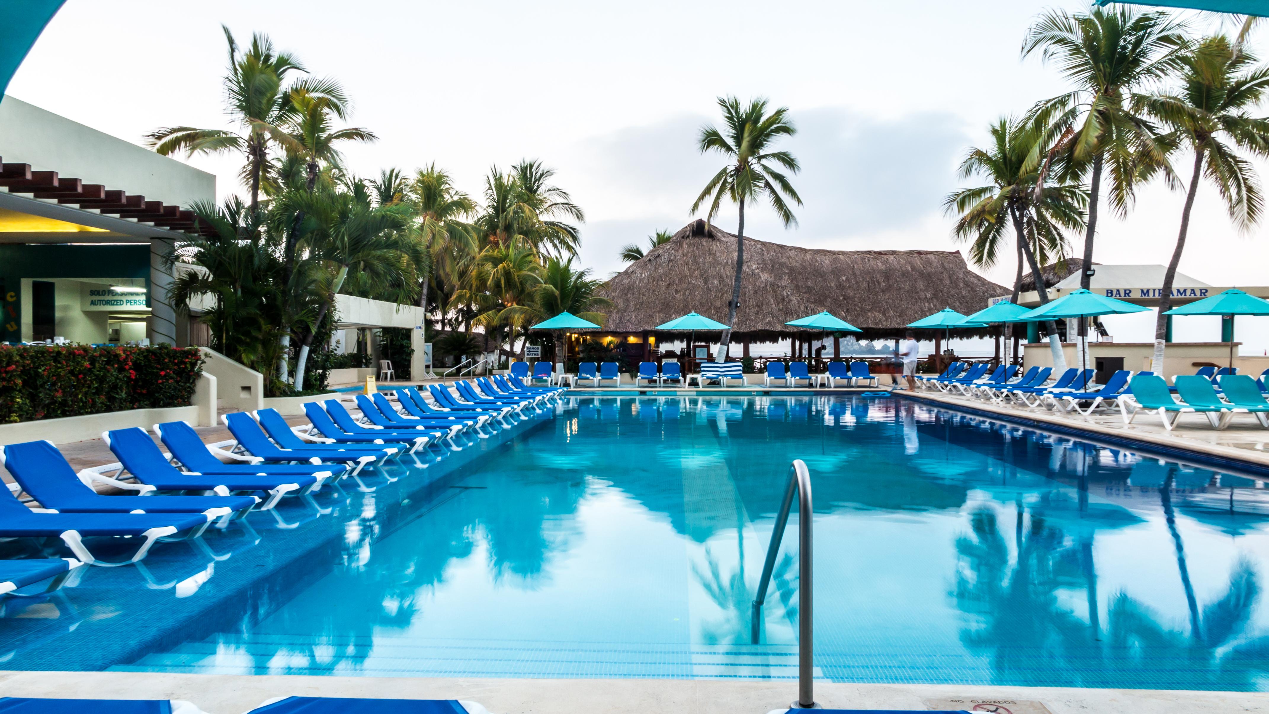 Fontan Ixtapa Hotel Exterior photo