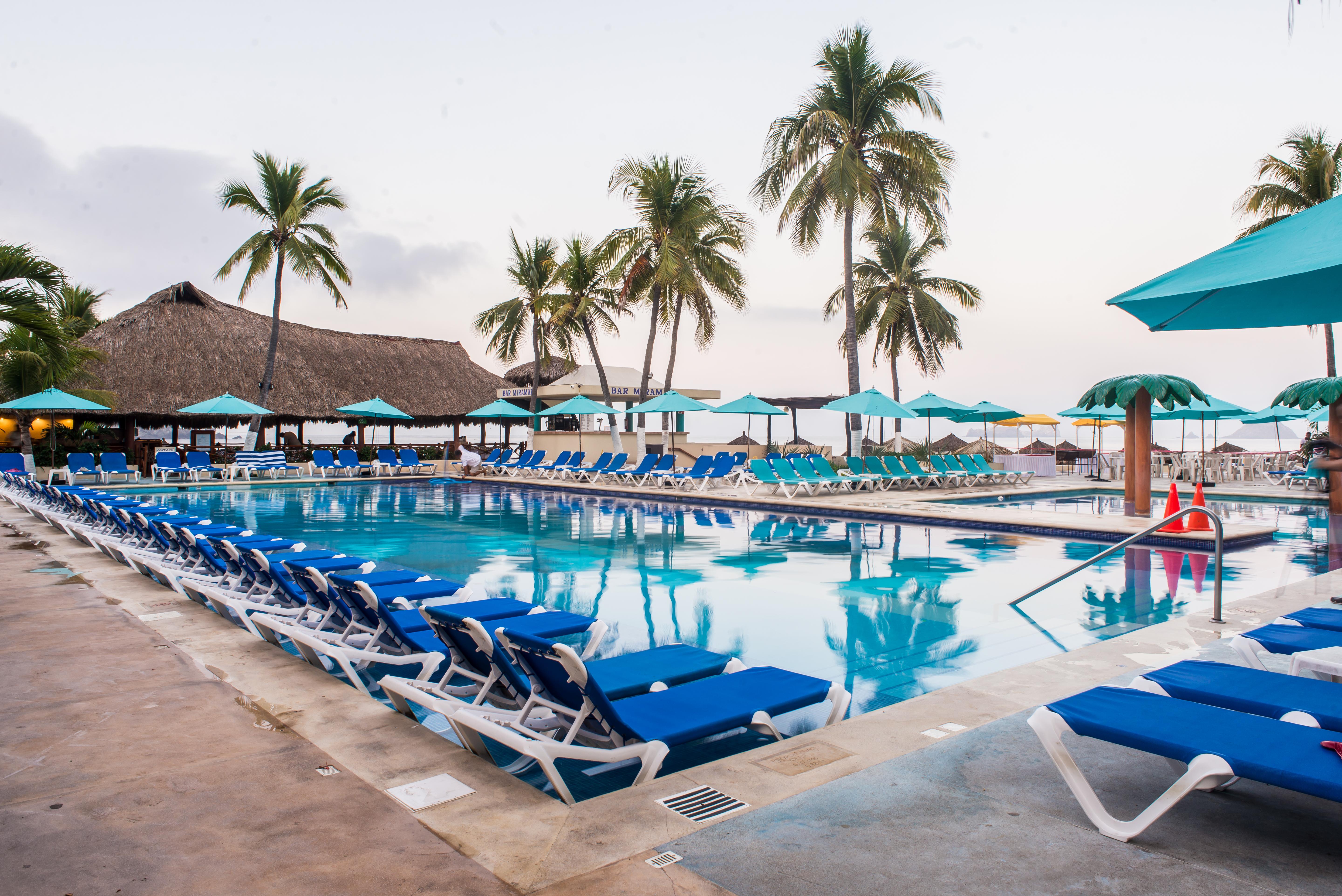 Fontan Ixtapa Hotel Exterior photo